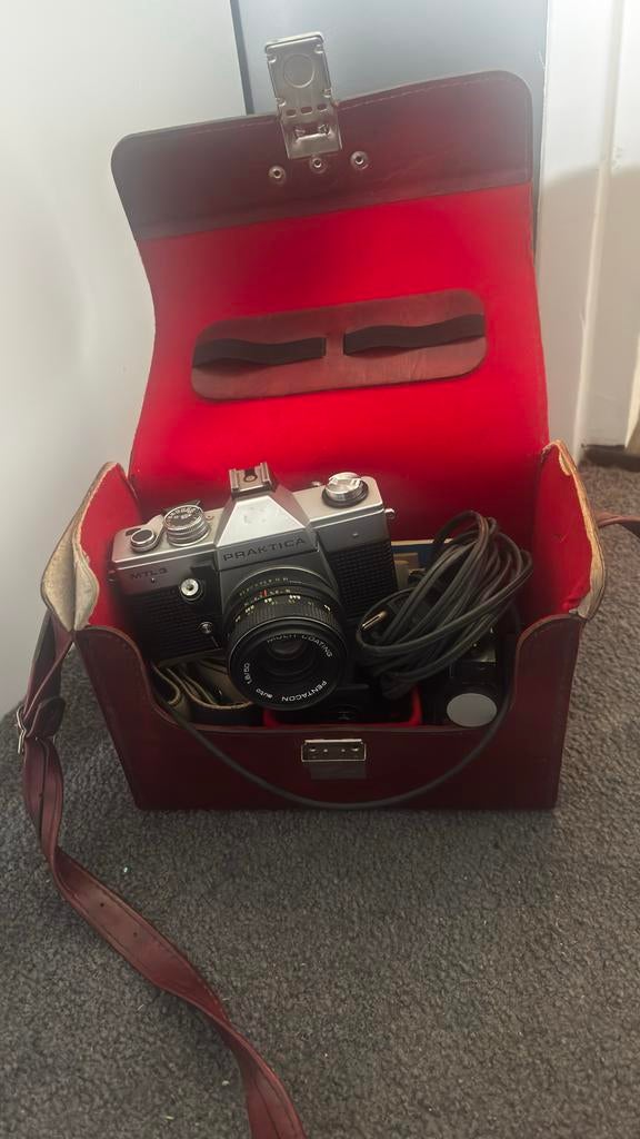 Praktica MTL3 Spiegelreflexcamera met Pentacon lens en flits, Ophalen of Verzenden, Gebruikt, Spiegelreflex, Overige Merken