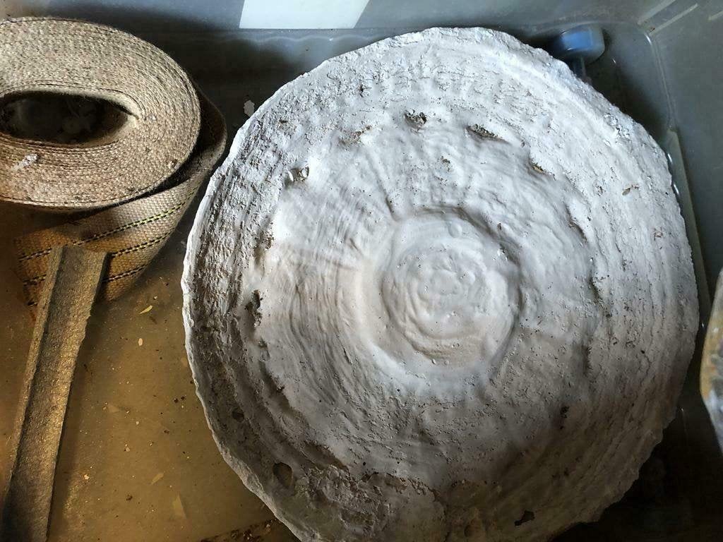 Nr3) object prachtige mal van gips,, Ophalen, Wandsculptuur, Industrieel, Zo goed als nieuw