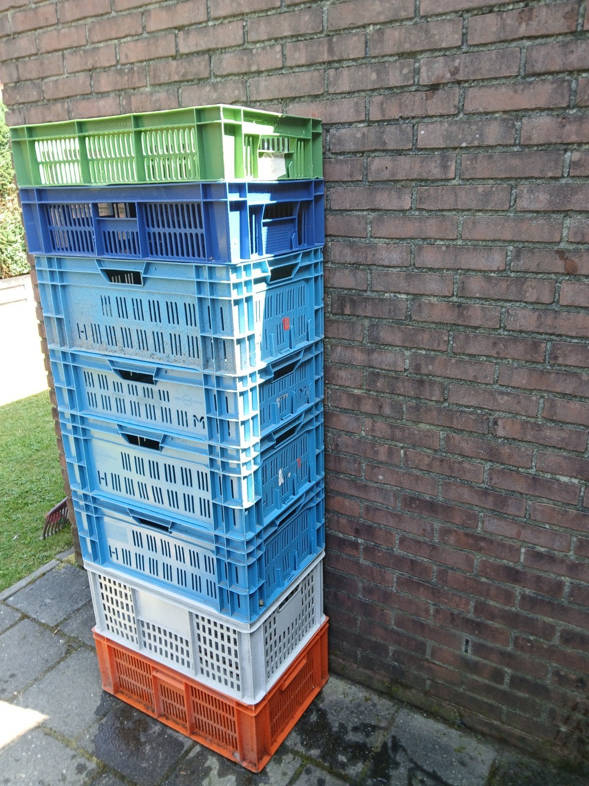 8x Kunststof Stapelkratten, Doe-het-zelf en Verbouw, Kratten en Dozen, Ophalen, Zo goed als nieuw, Krat