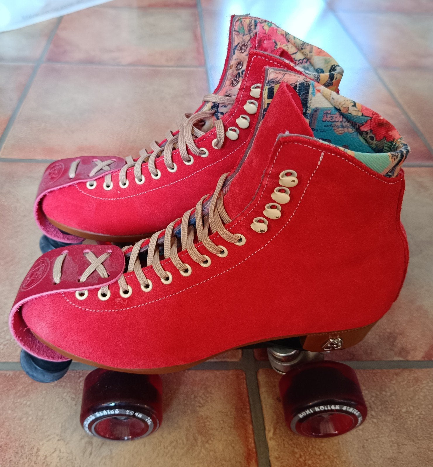 Moxi Lolly poppy rollerskates 40/41 (9), Sport en Fitness, Skeelers, Ophalen of Verzenden, Zo goed als nieuw