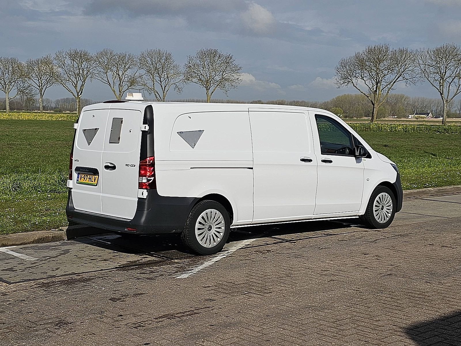 MERCEDES-BENZ VITO 110 veba box xl euro6, Gebruikt, Euro 6, Wit, Bedrijf