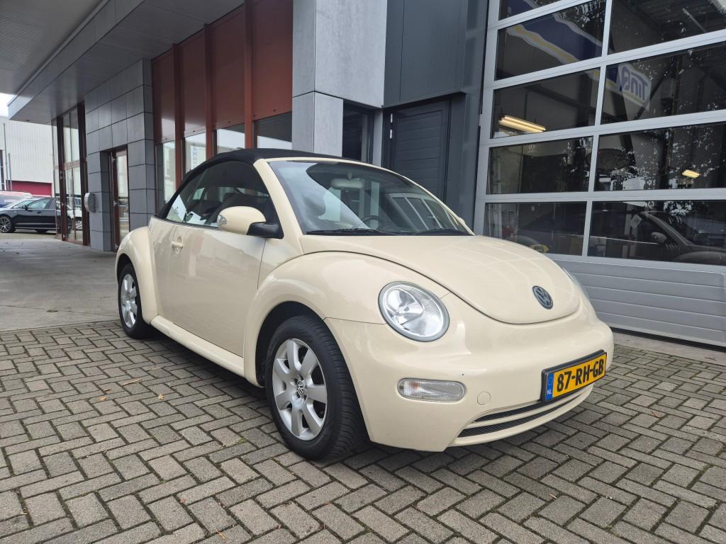 Volkswagen NEW BEETLE 1.6 TURIJN, Gebruikt, Beetle (Kever), 4 cilinders, Cabriolet