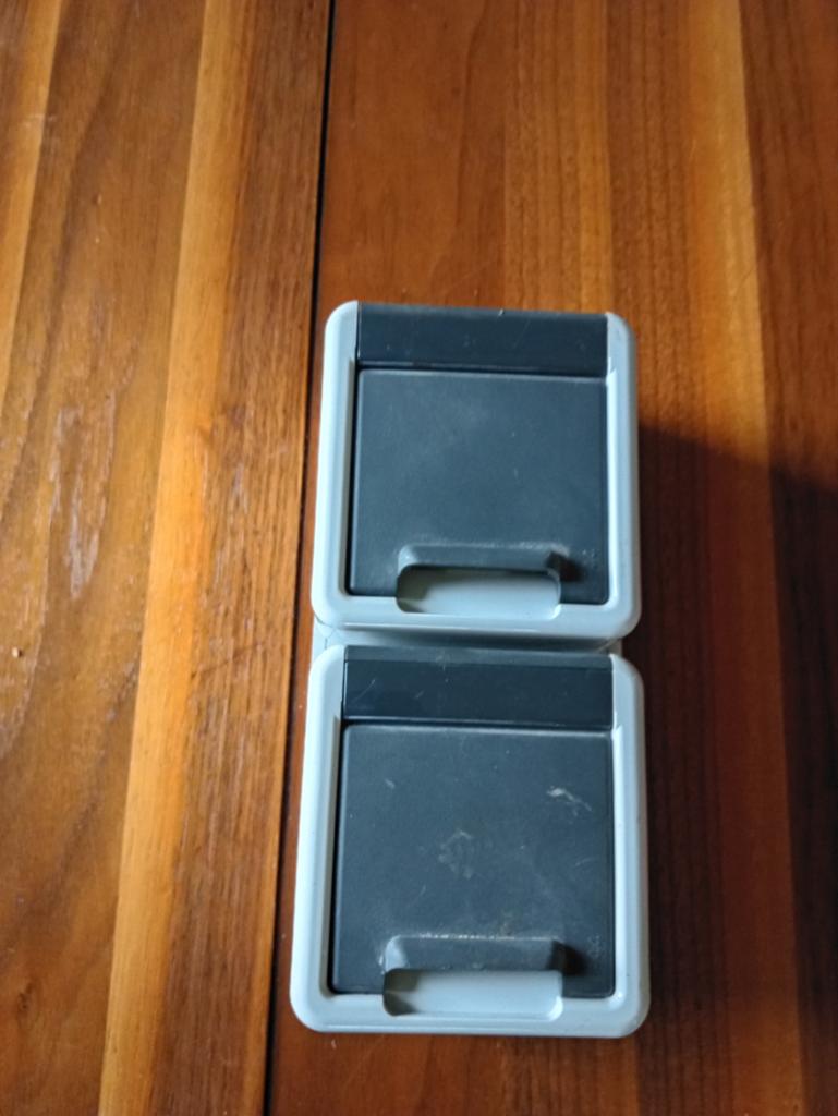 Gira spatwaterdicht stopcontact voor buiten, Ophalen of Verzenden, Gebruikt, Stopcontact