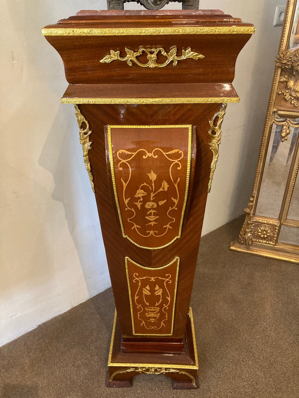 Marqueterie staander met brons en marmer blad 1m17 hoog, Antiek en Kunst, Ophalen