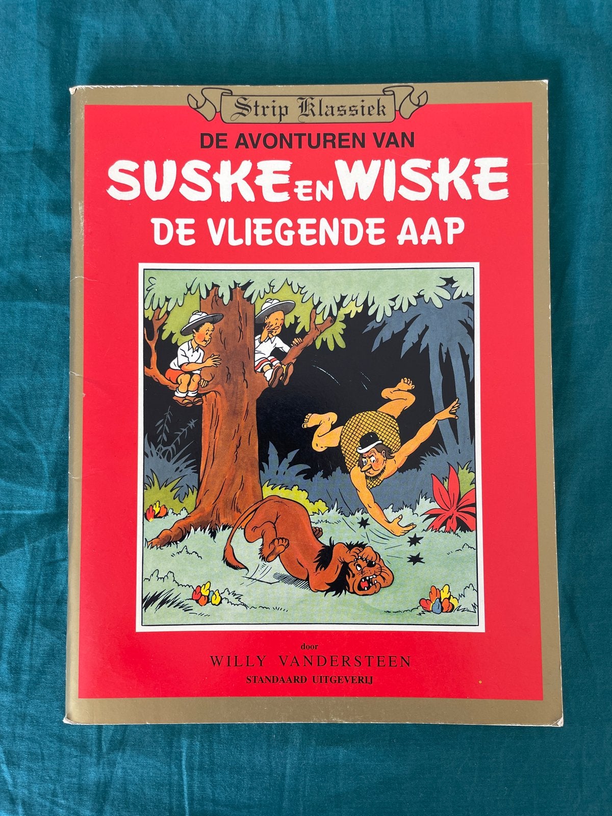 Suske en Wiske - De Vliegende Aap - Strip Klassiek, Boeken, Stripboeken, Eén stripboek, Ophalen of Verzenden, Gelezen