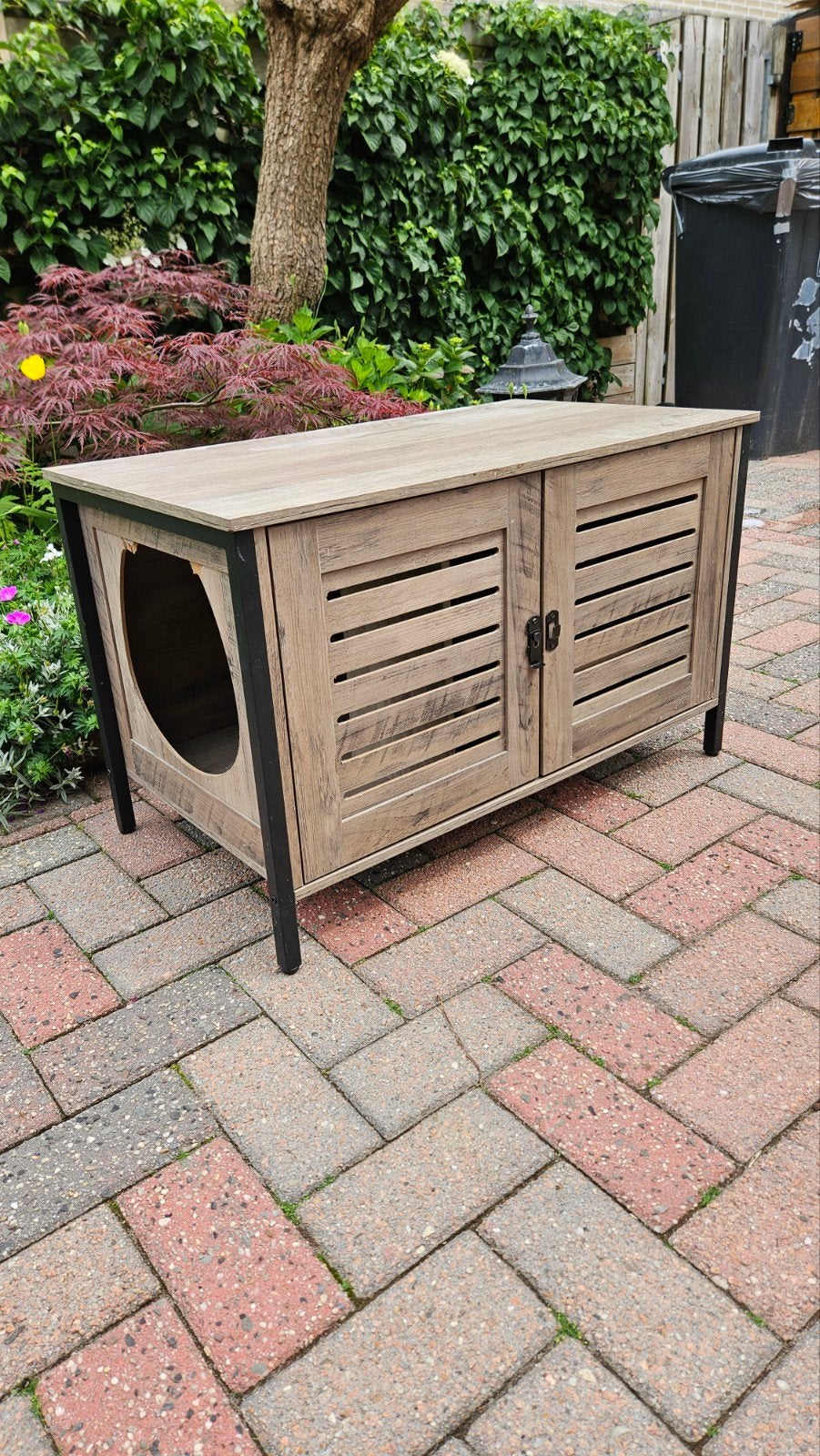 Kattenbak kast, Ophalen, Gebruikt, Gesloten