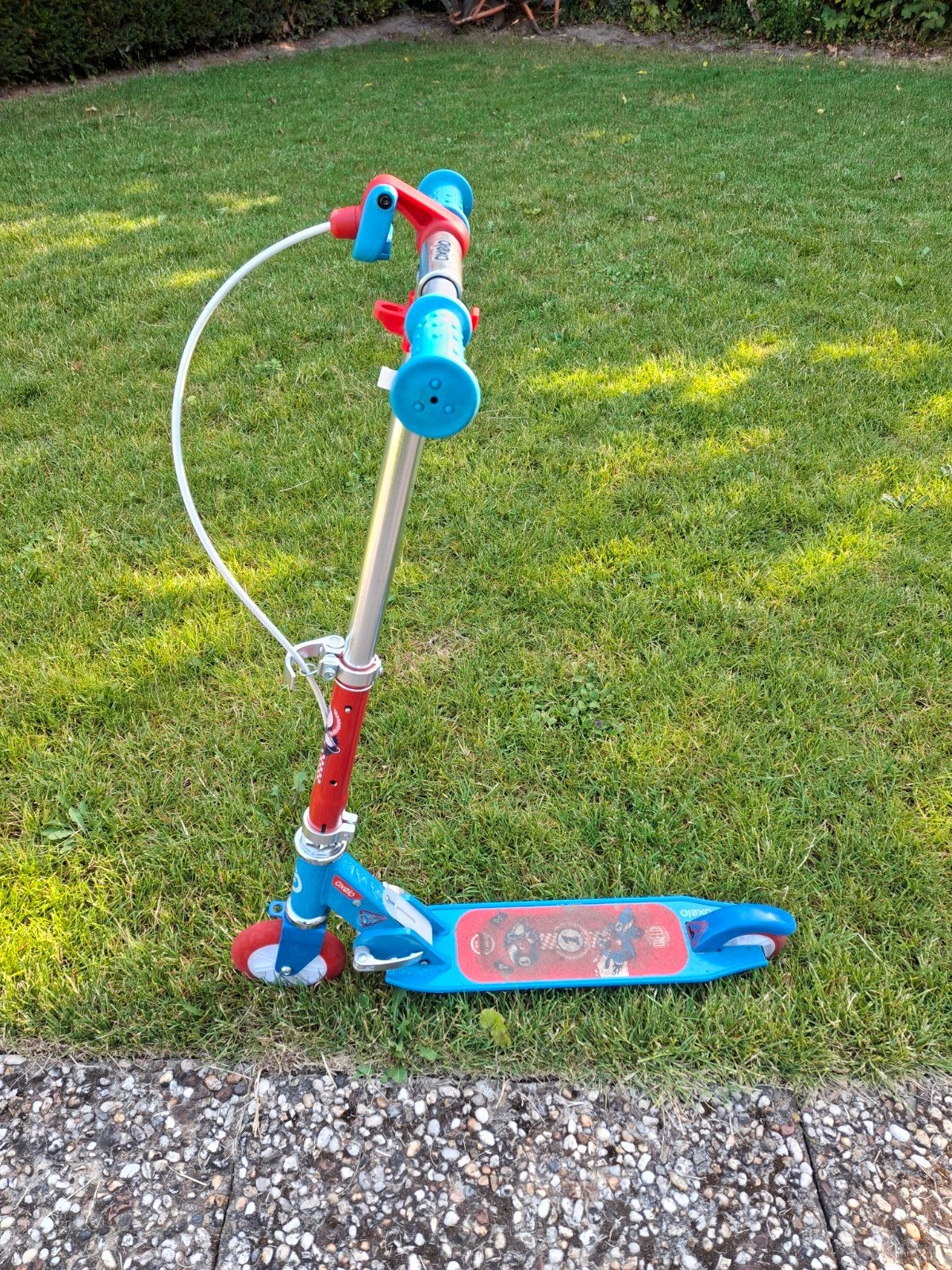 Oxelo kinderstep, blauw/rood, met handrem, Ophalen, Gebruikt, Gewone step, Oxelo