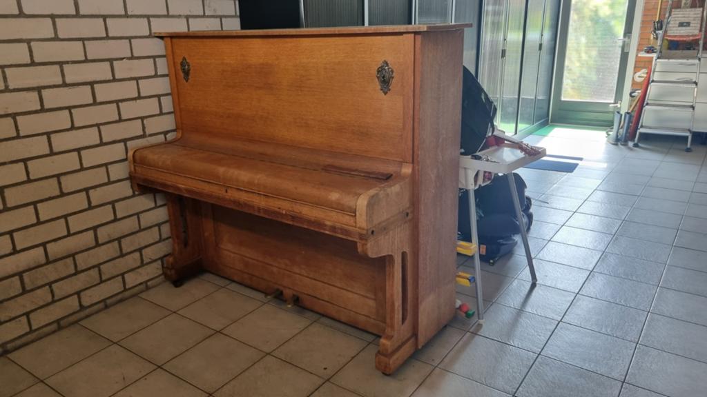 Piano, Muziek en Instrumenten, Piano's, Ophalen, Gebruikt, Zwart