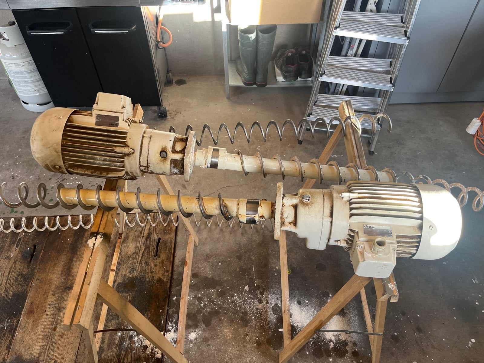 Stephan vijzelpompen met motor 2 stuks motor met vertraging, Doe-het-zelf en Verbouw, Motoren, Ophalen, Gebruikt, Elektromotor