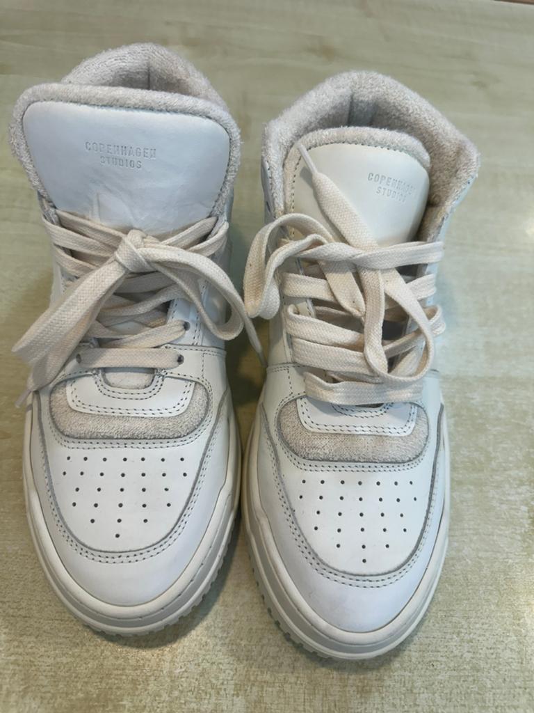 COPENHAGEN STUDIOS 39, Kleding | Dames, Schoenen, Ophalen of Verzenden, Zo goed als nieuw, Sneakers of Gympen