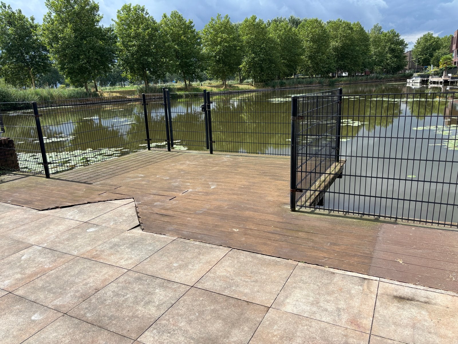 Zwart metalen hekwerk, Tuin en Terras, Ophalen, Gebruikt, IJzer, Sierhekwerk
