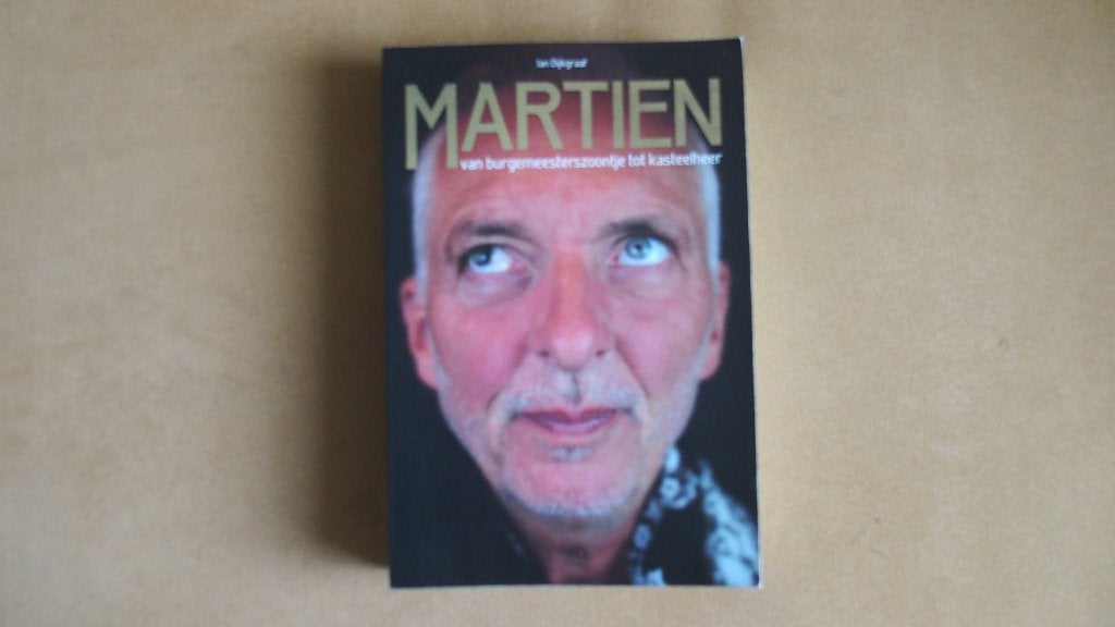 Martien - Martien Meiland, Boeken, Ophalen of Verzenden, Zo goed als nieuw, Jan Dijkgraaf, Film, Tv en Media