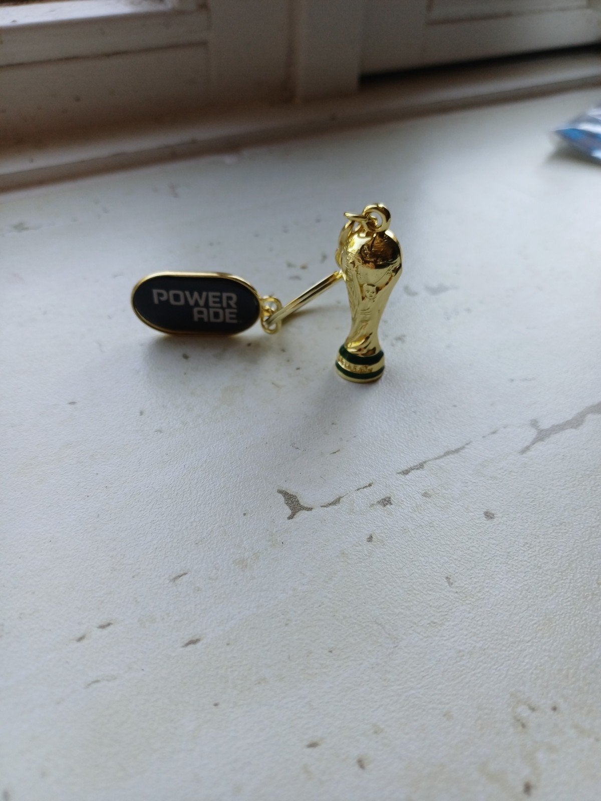 wk beker sleutelhanger, Ophalen of Verzenden, Nieuw, Buitenlandse clubs, Overige typen
