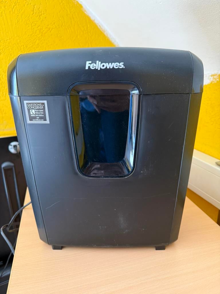 Papier versnipperraar Fellowes, Ophalen, Zo goed als nieuw