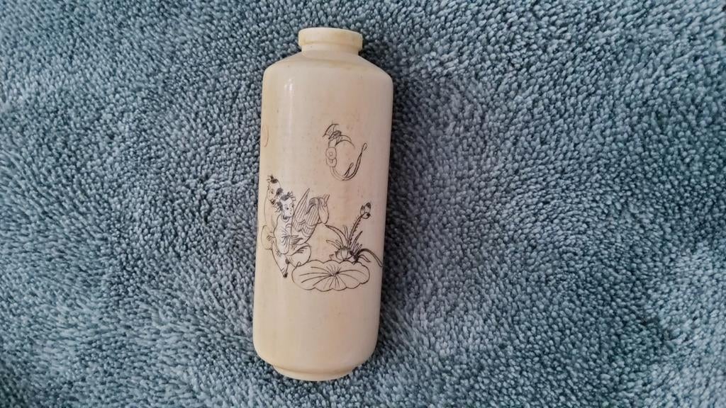 Antiek Chinese Snuifflesje erotice beelden tabakspoeder fles, Antiek en Kunst, Ophalen of Verzenden