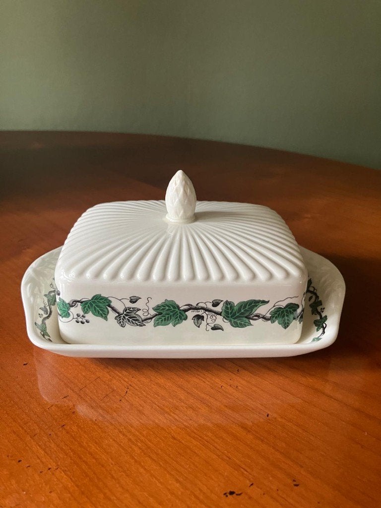 Wedgwood Edme Stratford botervloot, Huis en Inrichting, Keuken | Servies, Gebruikt, Overige typen, Ophalen of Verzenden, Overige stijlen