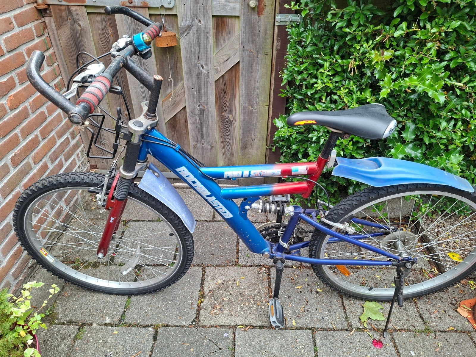 Mountainbike met vering - Gebruikt, Fietsen en Brommers, Fietsen | Mountainbikes en ATB, Ophalen