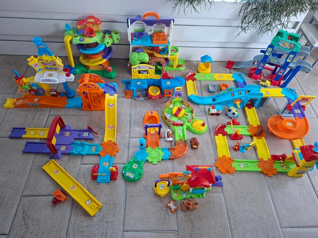 VTech hele partij toet toet en zoef zoef speelgoed straten, Ophalen