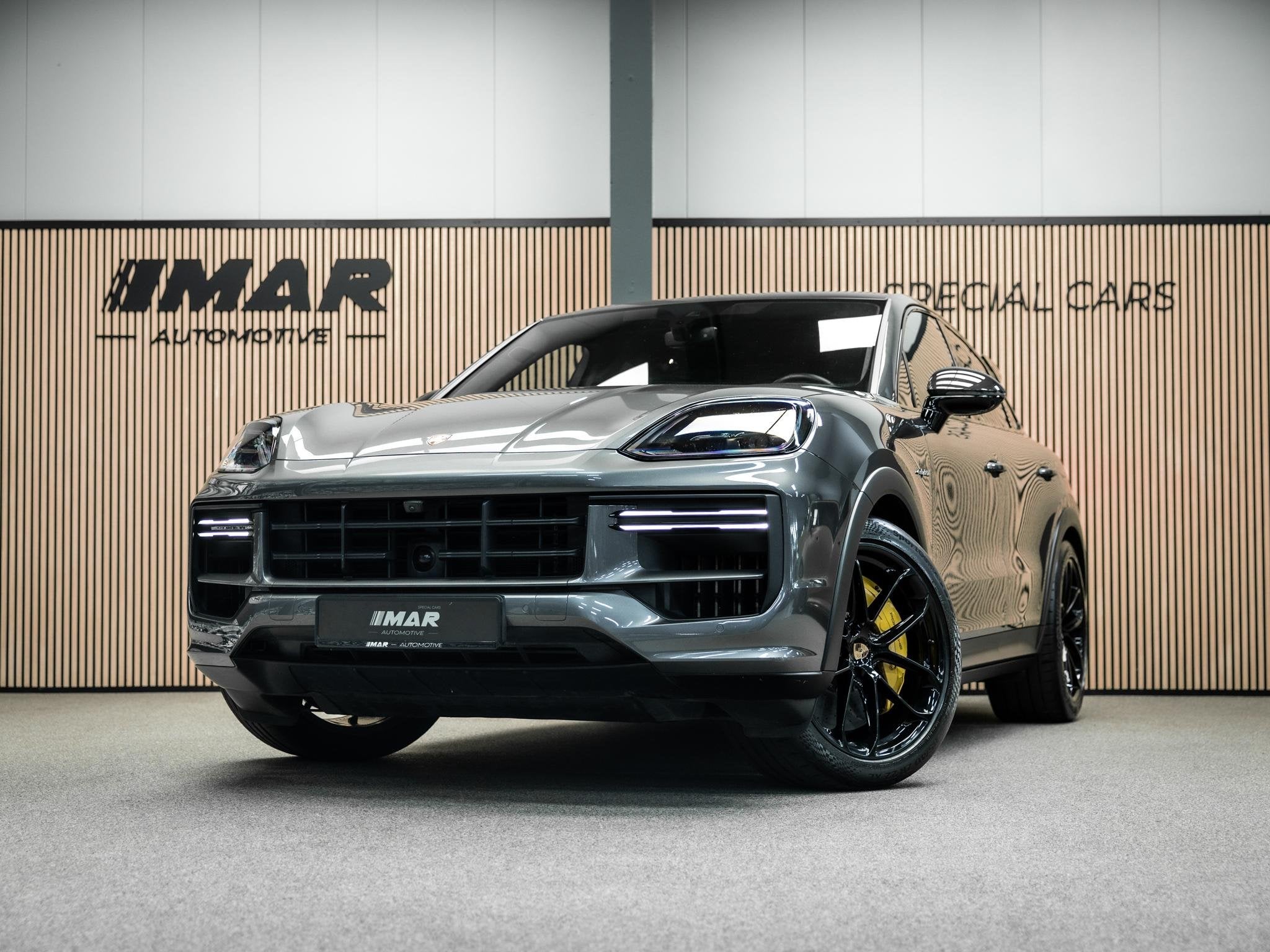 Porsche Cayenne Coupé 4.0 Turbo E-Hybrid GT, Auto's, Porsche, Automaat, Cayenne, Gebruikt, 4 stoelen