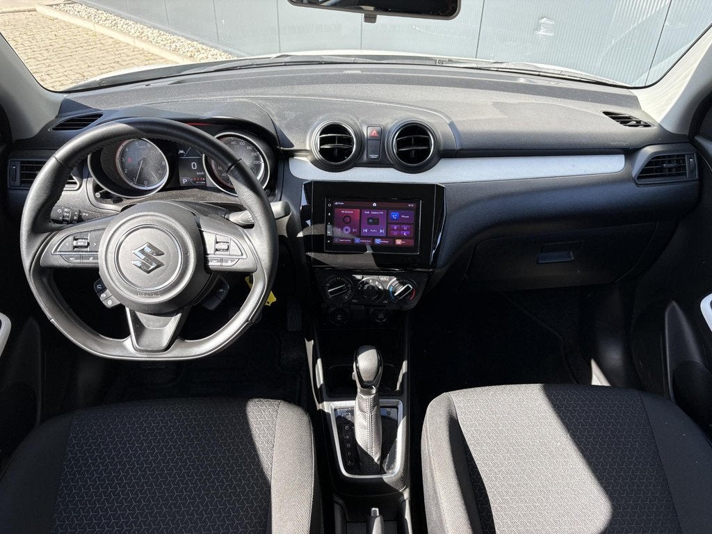 Suzuki Swift 1.2 Select Smart Hybrid / Apple CarPlay/Android, Auto's, Suzuki, 83 pk, Stof, Gebruikt, 4 cilinders