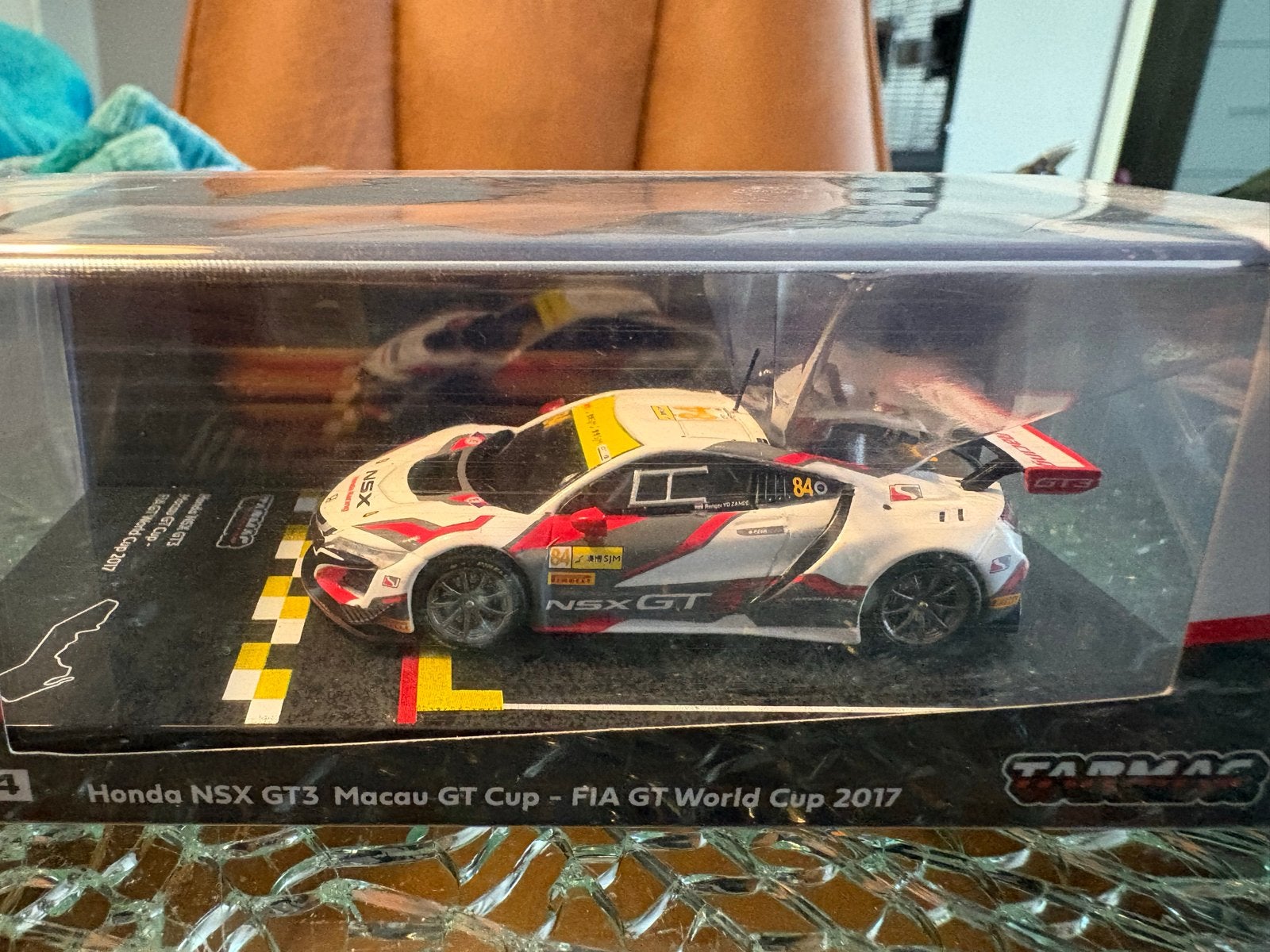 Tarmac Works Honda NSX GT3 Macau GT Cup 2017, Ophalen, Zo goed als nieuw, Auto, Overige merken