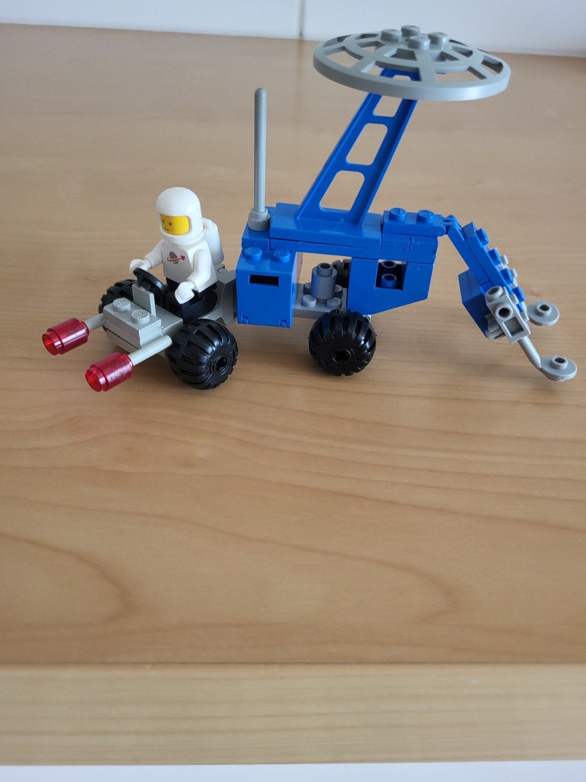 Lego Ruimteverkenner 6844 met astronaut en instructies, Compleet, Gebruikt, Lego, Ophalen of Verzenden