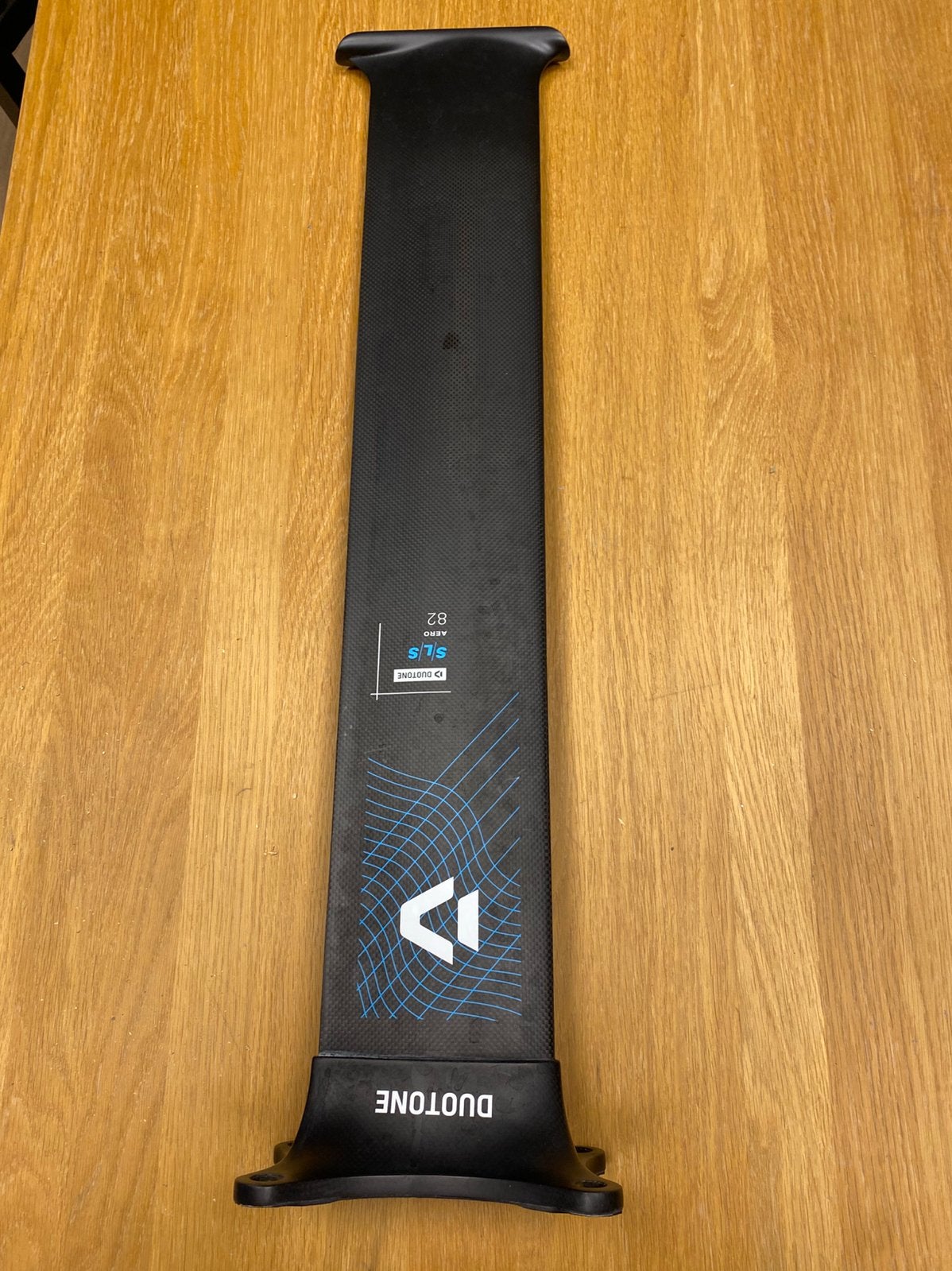 Duotone sls mast 82cm, Ophalen, Zo goed als nieuw