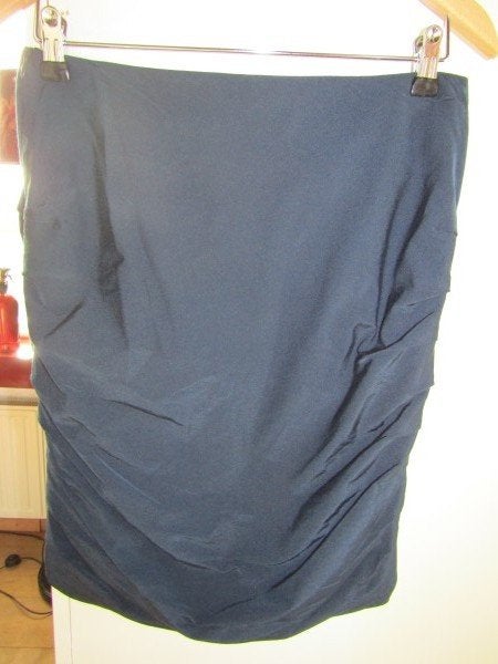 F169 CANE & CANE mt 36 rok donkerblauw gedrapeerd, Zo goed als nieuw, Knielengte, Maat 36 (S), Cane & Cane