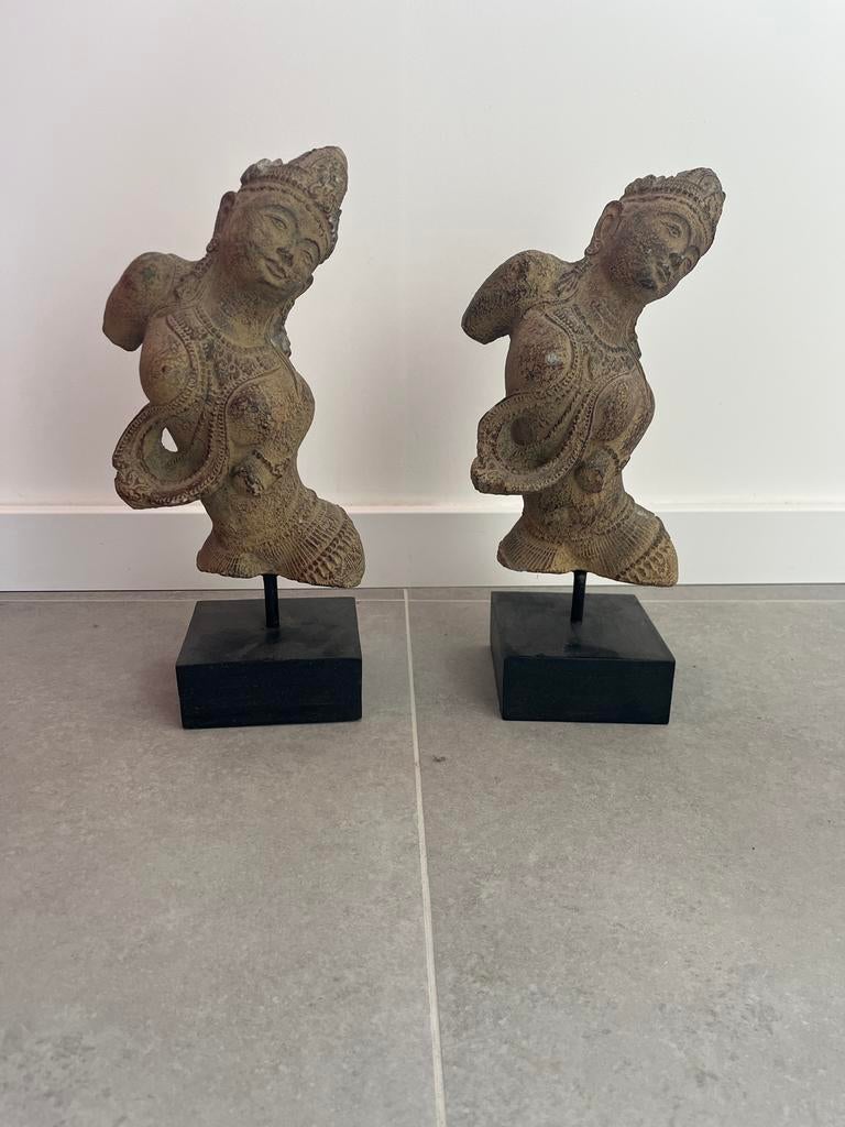 Set van 2 Balinese godinnen beelden op sokkel, Ophalen of Verzenden, Zo goed als nieuw
