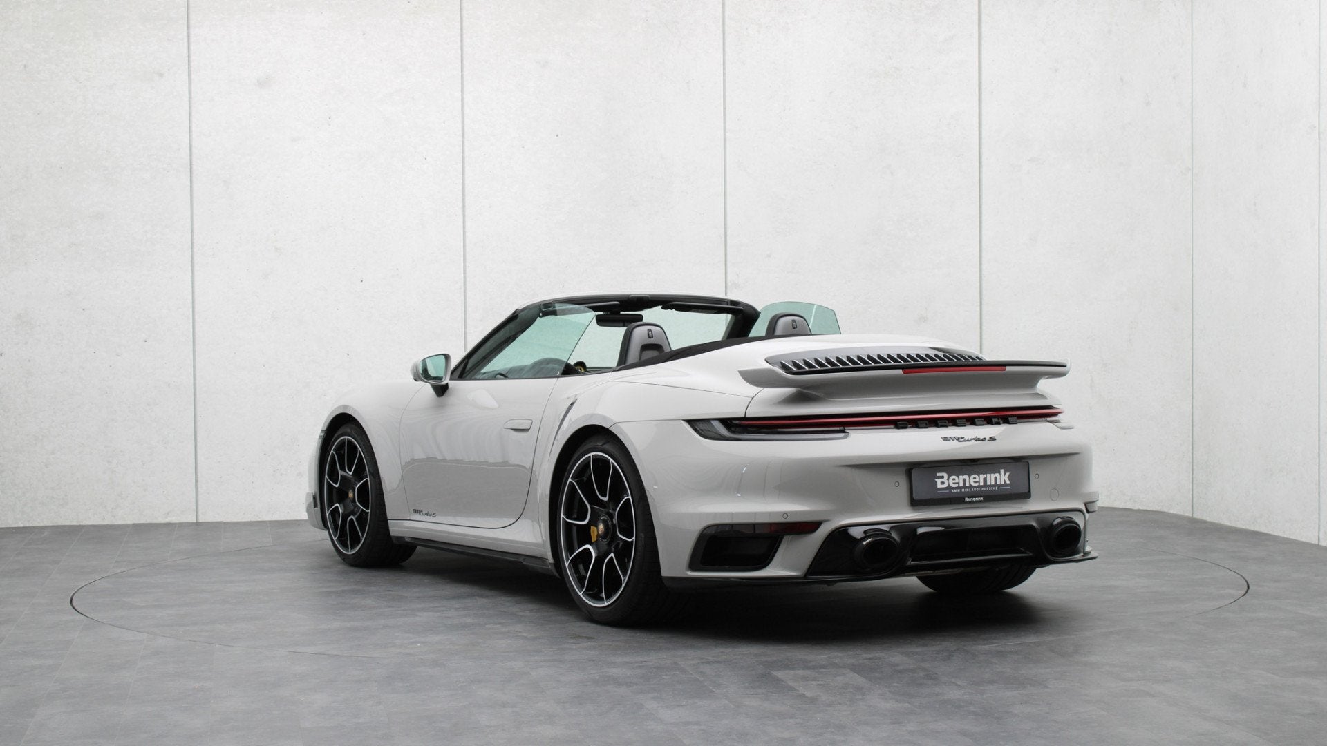 Porsche 911 Cabrio 3.8 Turbo S | Akrapovic | Burmester | Lif, Auto's, Porsche, 12 maanden, Gebruikt, 4 stoelen, Bedrijf