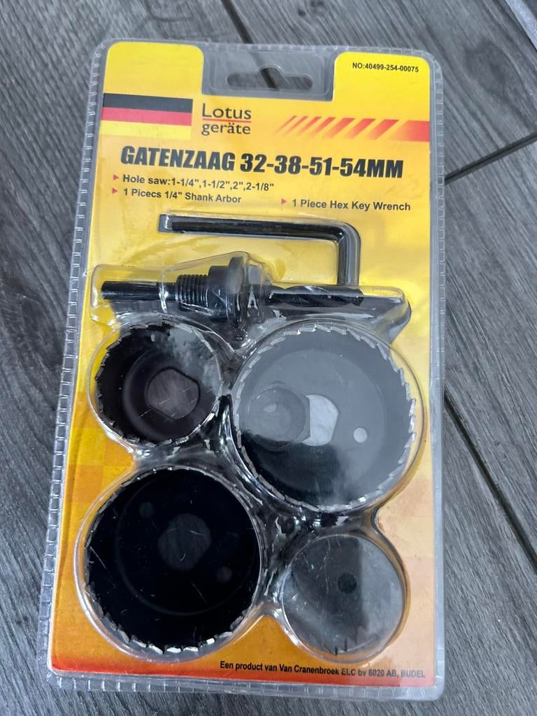 Set gatenzagen.Nieuw, Doe-het-zelf en Verbouw, Ophalen, Zo goed als nieuw