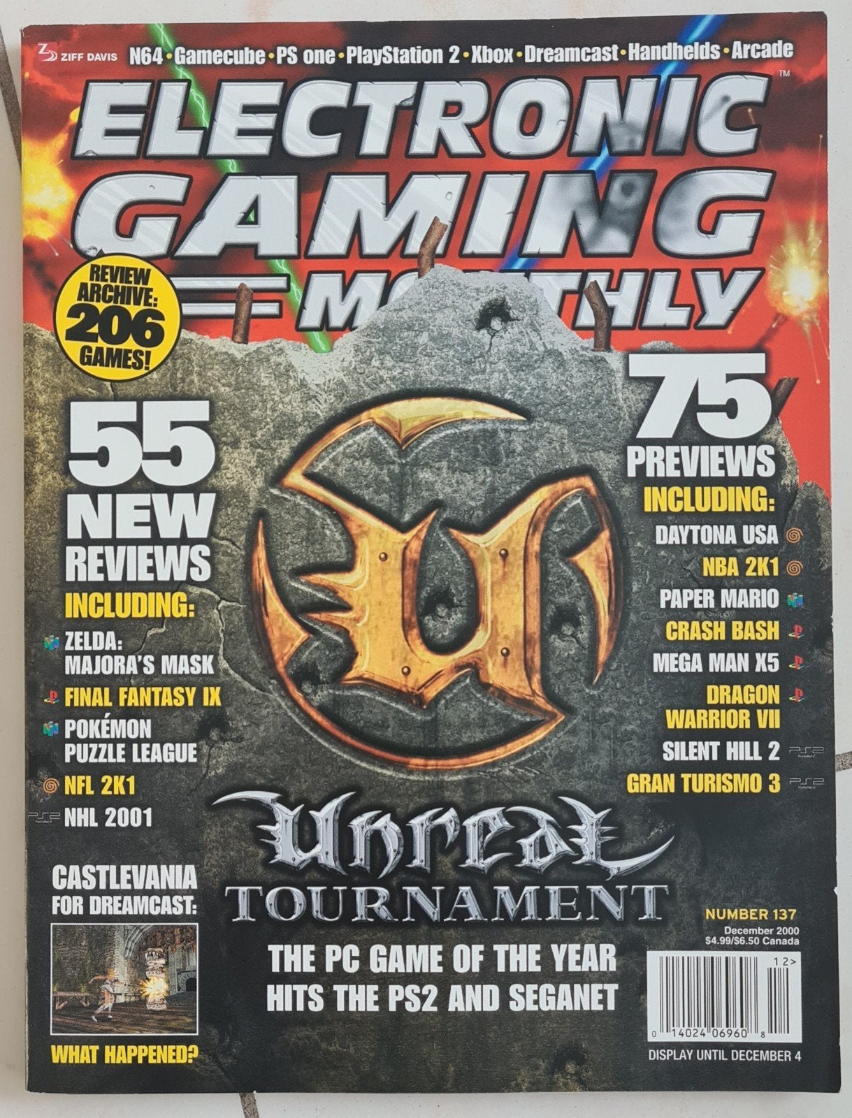 Electronic Gaming Monthly December 2000, Ophalen of Verzenden, Muziek, Film of Tv