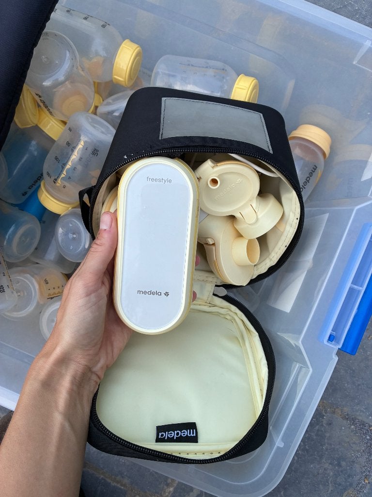 Kolfapparaat met bijbehorende spullen, Gebruikt, Medela, Borstkolf, Ophalen
