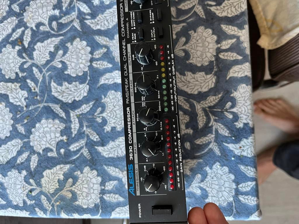 Alesis 3630 Compressor - goede staat, Muziek en Instrumenten, Effecten, Zo goed als nieuw, Compressor, Ophalen of Verzenden