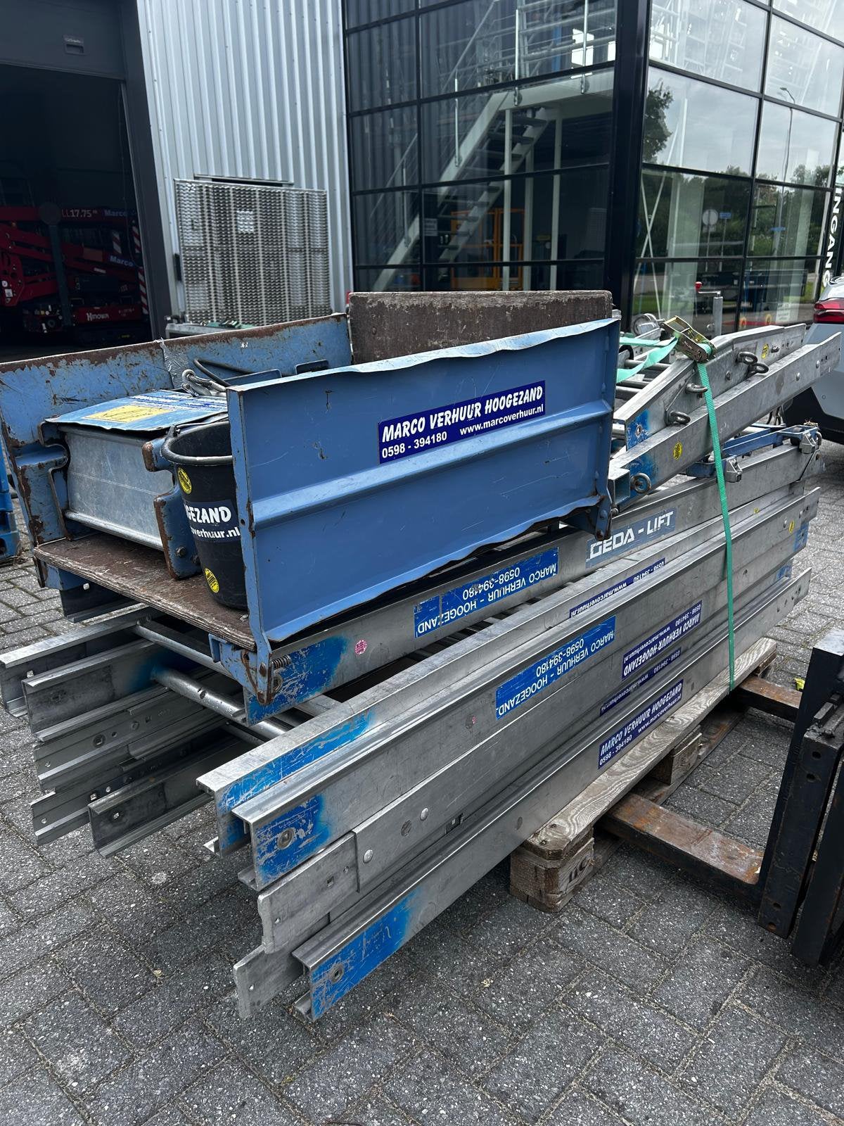 Geda dakpannen lift 14 meter met knik, Ophalen of Verzenden, Gebruikt, Aluminium