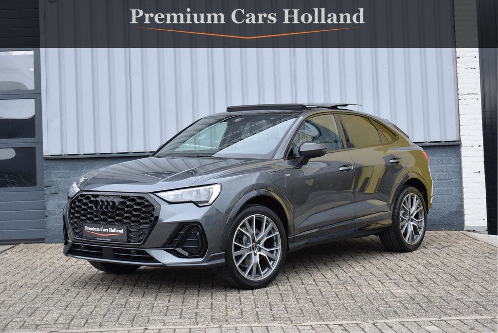Audi Q3 Sportback 45 TFSI e S-Line 245 Pk Pano Navi Camera T, Gebruikt, Automatische klimaatregeling, Grijs, Hybride Elektrisch/Benzine