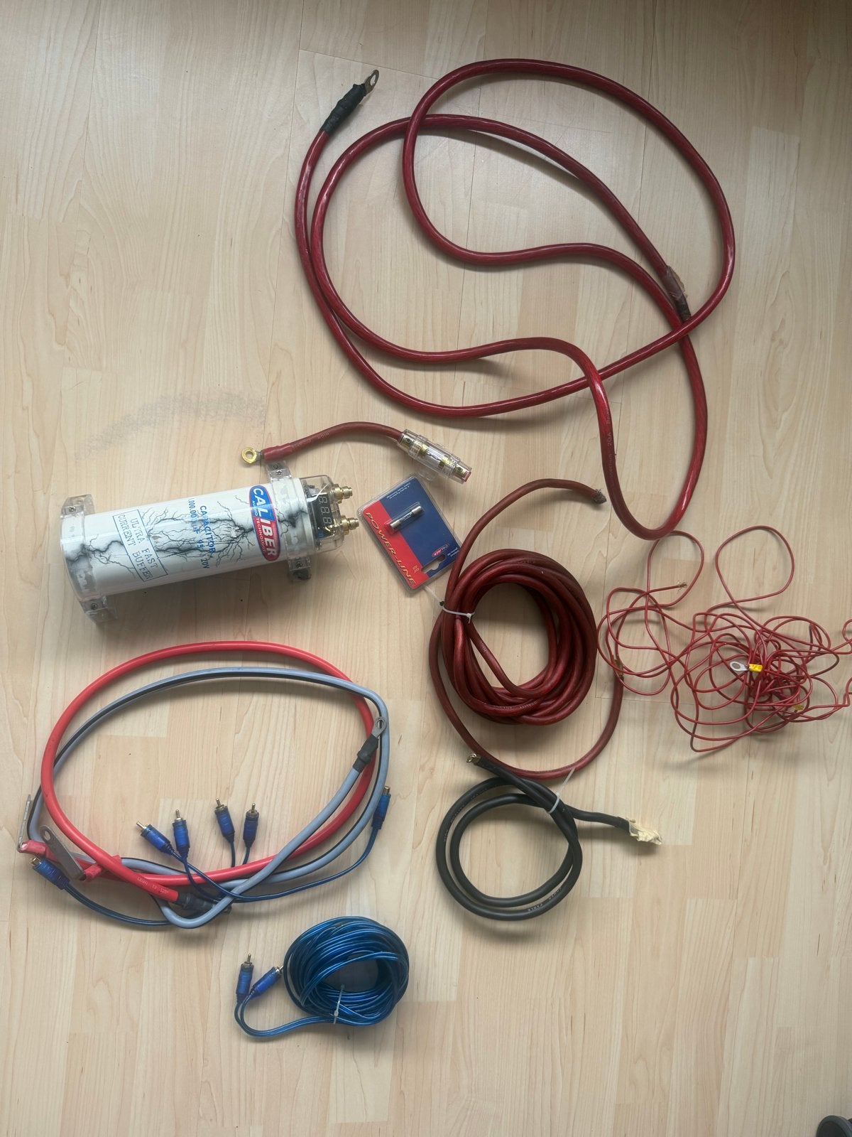 Caliber Audio Technology condensator en kabels, Ophalen of Verzenden, Gebruikt