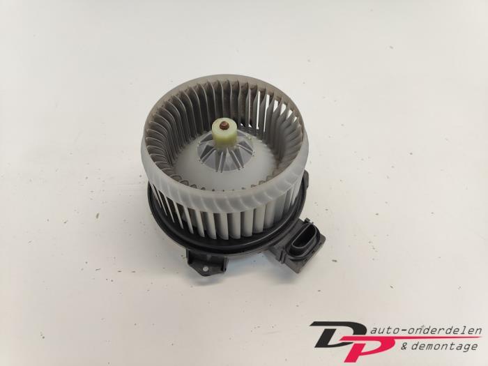 Kachel Ventilatiemotor van een Suzuki Swift, Auto-onderdelen, Gebruikt, -, -, Ophalen of Verzenden