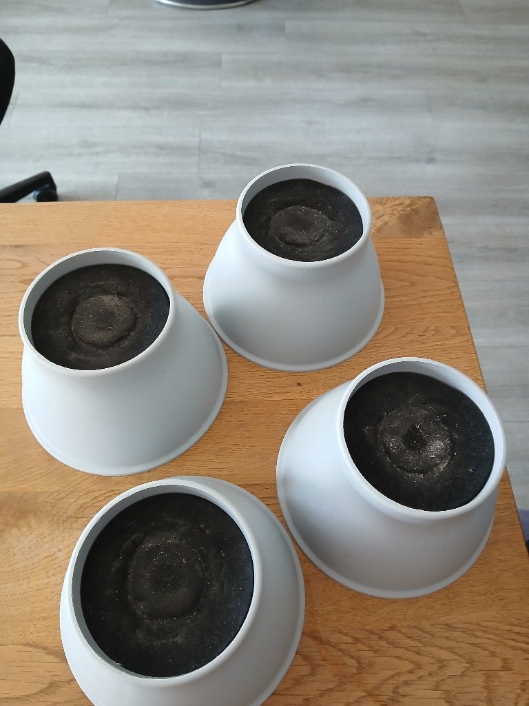OLIFANTENPOTEN, STOELVERHOGERS, BEDVERHOGERS., Diversen, Ophalen of Verzenden, Gebruikt