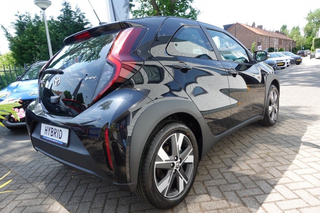 Toyota AYGO X HYBRID 115  Pulse PLus Automaat Hybrid, Auto's, Gebruikt, Huisgarantie, Met garantie (alle), 4 stoelen