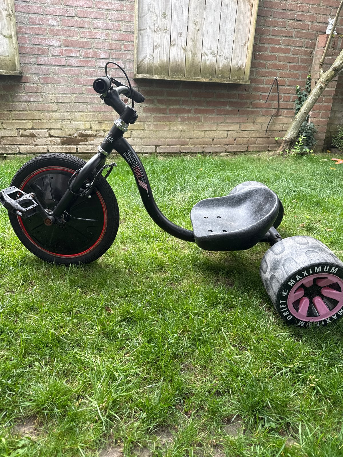 Drift Trike - Maximum Drift - Zwart/Roze, Ophalen, Gebruikt, Velgrem