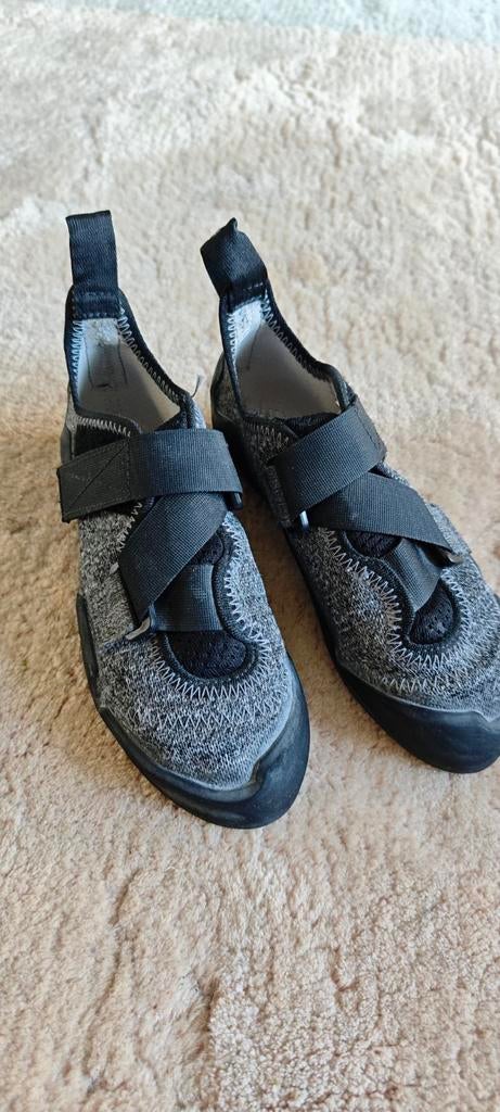 Boulderschoenen / klimschoenen maat 35, Ophalen, Gebruikt, Klimsportschoenen