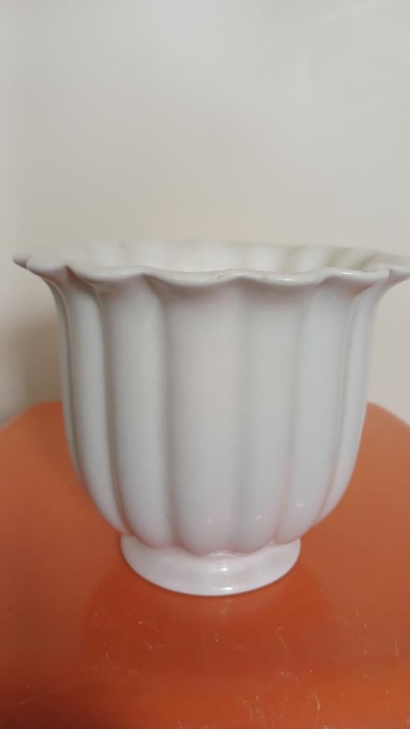 Delfswit bloempot-zenith 1749 vintage, Ophalen