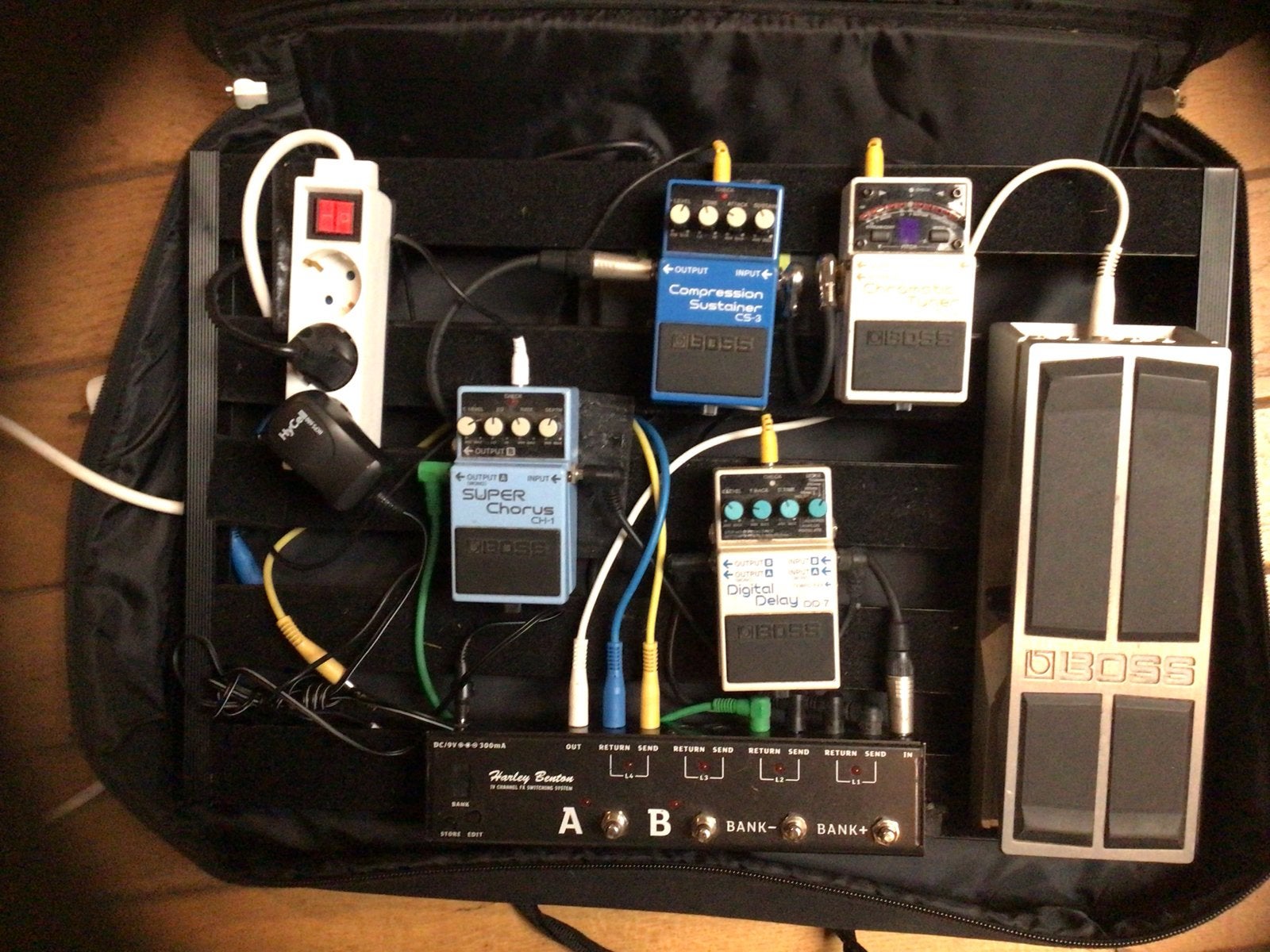Gitaar Effectpedalen Board - Boss, Harley Benton, Truetone, Muziek en Instrumenten, Ophalen of Verzenden, Gebruikt, Chorus