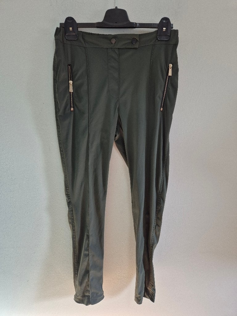Br27 - Legergroene Jane Lushka broek maat M (1), Maat 38/40 (M), Ophalen of Verzenden, Zo goed als nieuw, Lang