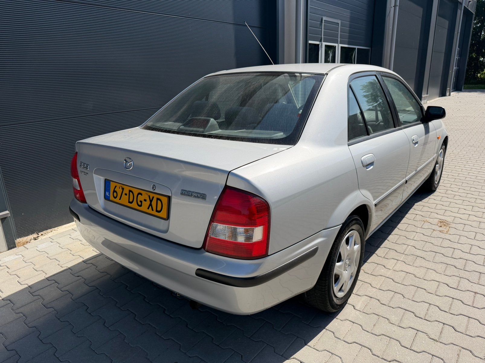 Maxda 323 GLS 1.6i 16V bj 1999 1e eigenaar 64dkm UNIEK‼️, foto 11
