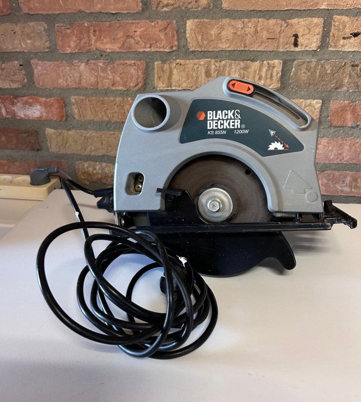 Black en Decker cirkelzaag in goede staat, Ophalen, Gebruikt, Cirkelzaag, 30 tot 70 mm