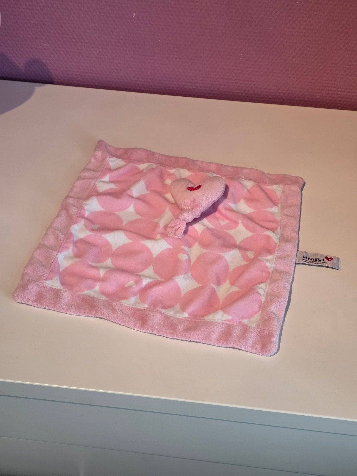 Prénatal Kroeldoekje / Knuffeldoekje met Hartje (Roze/Wit), Prénatal, Overige typen, Nieuw, Ophalen of Verzenden