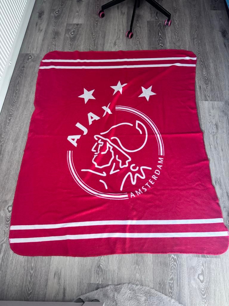 Ajax fleece deken/kleed - Gebruikt maar netjes (2 beschikbaa, Ophalen of Verzenden, Gebruikt, Ajax, Overige typen