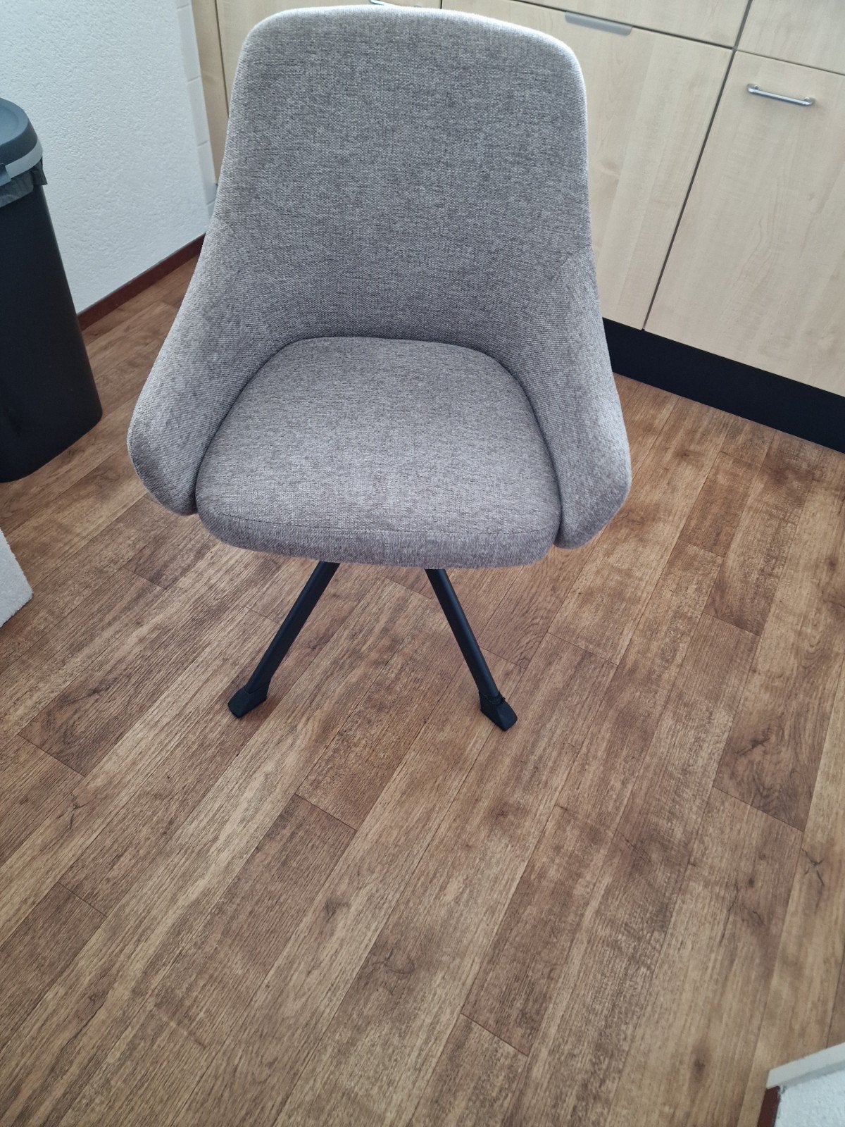 4 nieuwe draai stoelen, Ophalen, Nieuw, Overige kleuren, Twee